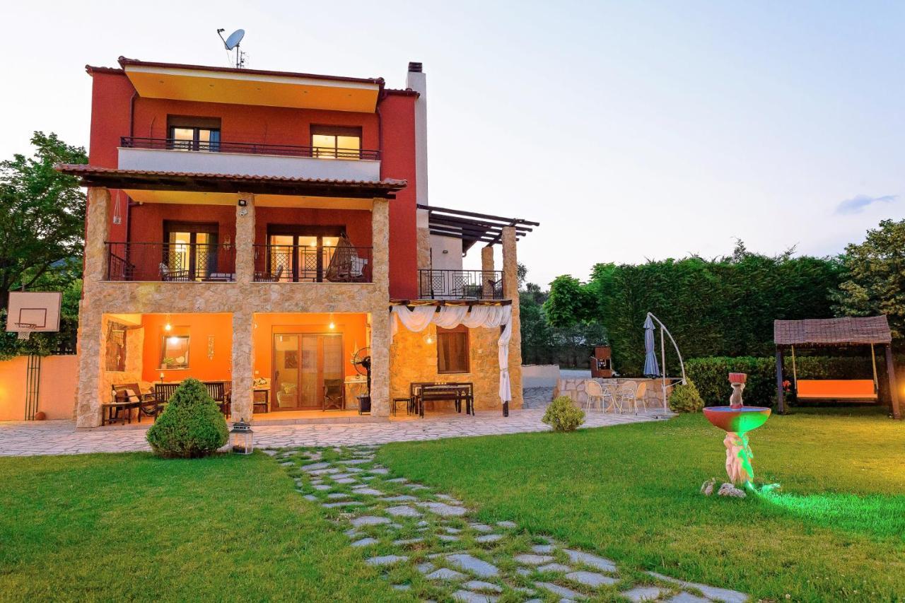 Villa Mariellie Néa Péramos Εξωτερικό φωτογραφία